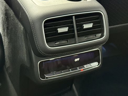 New 2026 Mercedes-Benz GLS 450 4MATIC image 25
