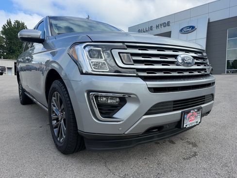 Used 2021 Ford Expedition Max Limited AWD/4WD image 3