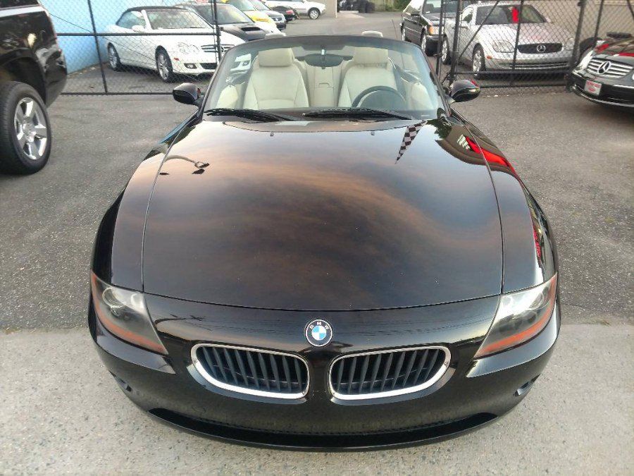 Used 2003 BMW Z4 2.5i RWD image 11