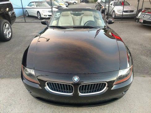 Used 2003 BMW Z4 2.5i image 11