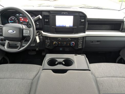 Used 2025 Ford F250 XL w/ STX Appearance Package AWD/4WD image 17