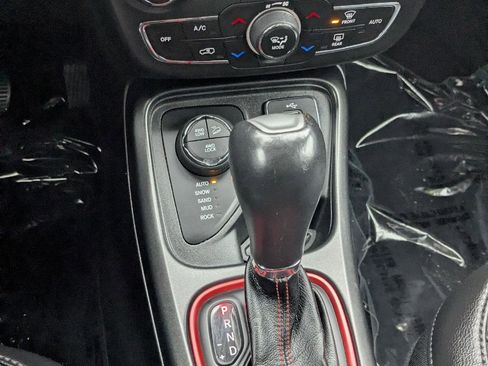 Used 2018 Jeep Compass Trailhawk w/ Navigation Group image 20