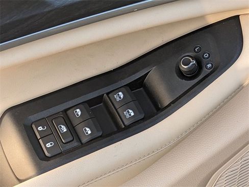 New 2025 Jeep Grand Cherokee Limited image 21