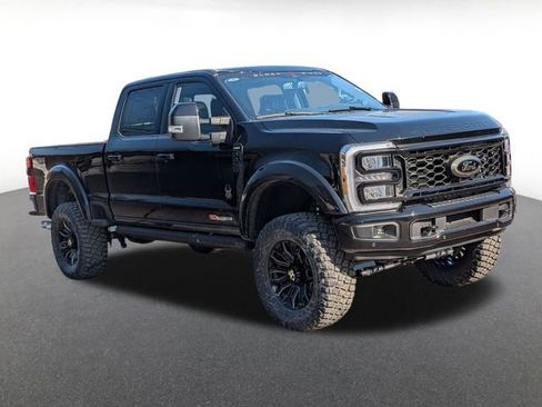 New 2026 Ford F250 Lariat w/ Black Appearance Package image 1