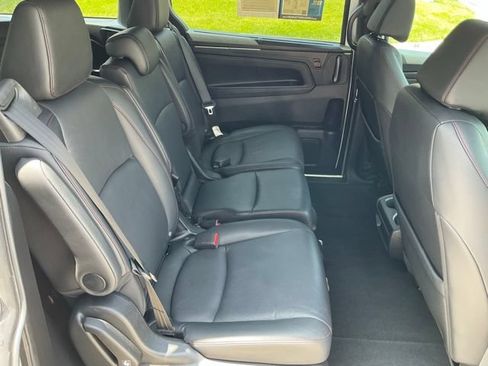 Used 2025 Honda Odyssey Sport-L image 18