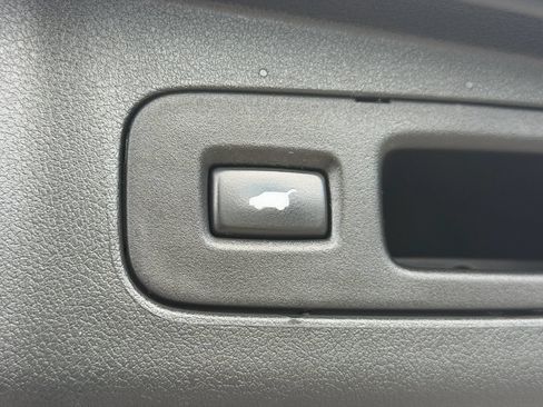 Used 2016 Honda CR-V Touring image 29