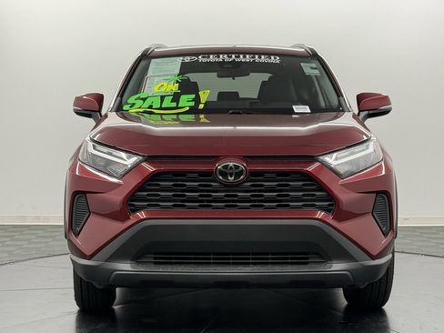 Used 2023 Toyota RAV4 XLE image 3