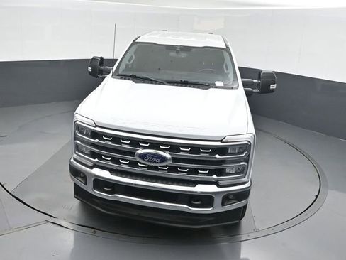 Used 2024 Ford F250 Lariat AWD/4WD image 34