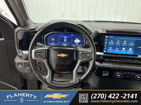Used 2023 Chevrolet Silverado 1500 LT AWD/4WD image 25