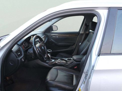 Used 2015 BMW X1 sDrive28i image 7