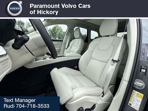 New 2026 Volvo XC60 T8 Ultra image 17