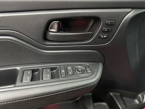 Used 2023 Honda Odyssey Sport image 19