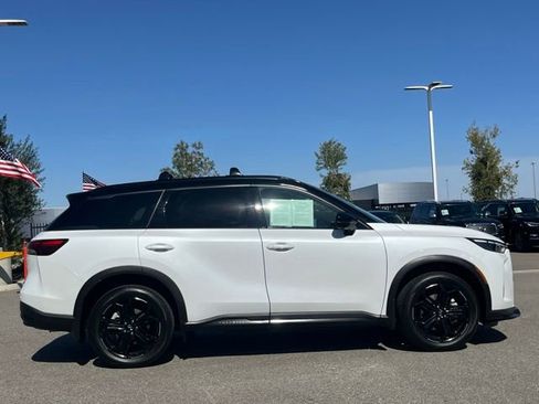 Certified 2026 INFINITI QX60 Sport w/ Dark Cargo Package AWD/4WD image 6