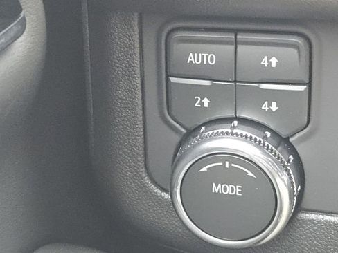 New 2026 GMC Yukon XL Elevation w/ Elevation Premium Package image 6