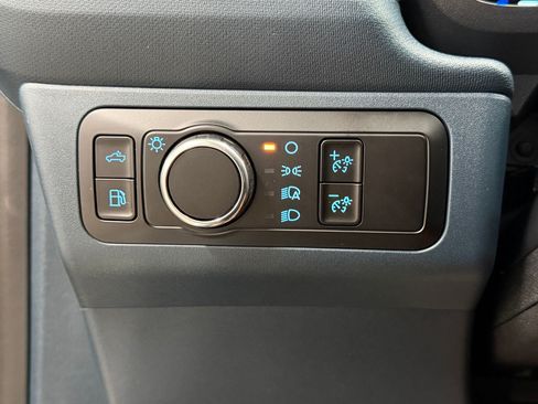 Used 2025 Ford Maverick XLT w/ XLT Luxury Package FWD image 20