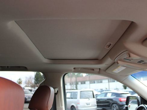 Used 2019 Cadillac Escalade Luxury image 21