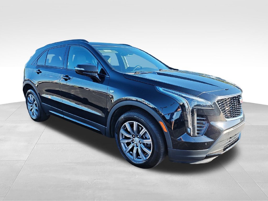 Used 2023 Cadillac XT4 Sport w/ Trailering Package AWD/4WD image 8