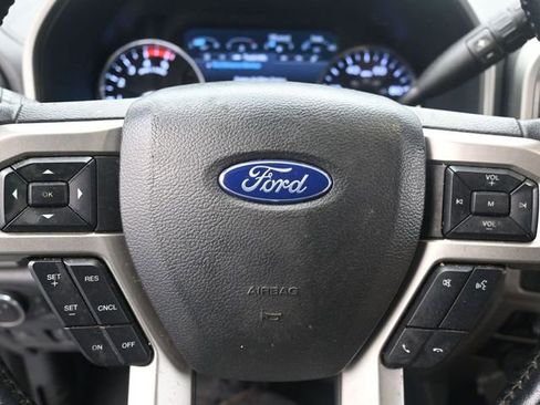 Used 2022 Ford F350 Lariat w/ Lariat Ultimate Package image 9