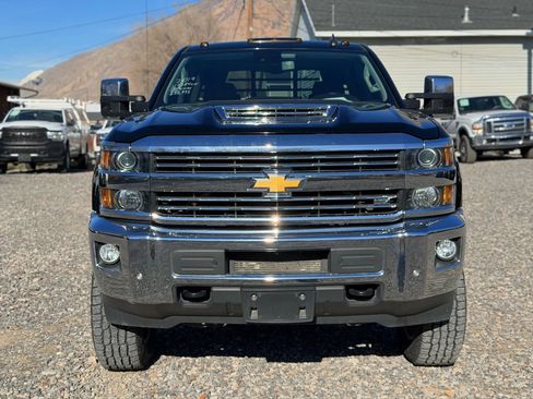 Used 2019 Chevrolet Silverado 3500 LTZ w/ Duramax Plus Package image 15