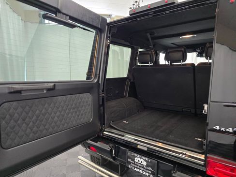 Used 2017 Mercedes-Benz G 550 Squared image 19