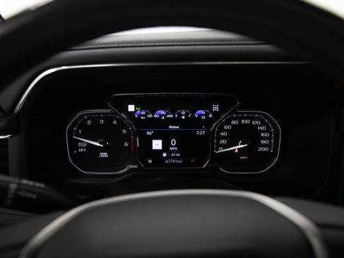 Used 2021 GMC Yukon XL Denali w/ Denali Premium Package AWD/4WD image 26