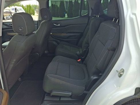 Used 2017 GMC Acadia SLE FWD image 11