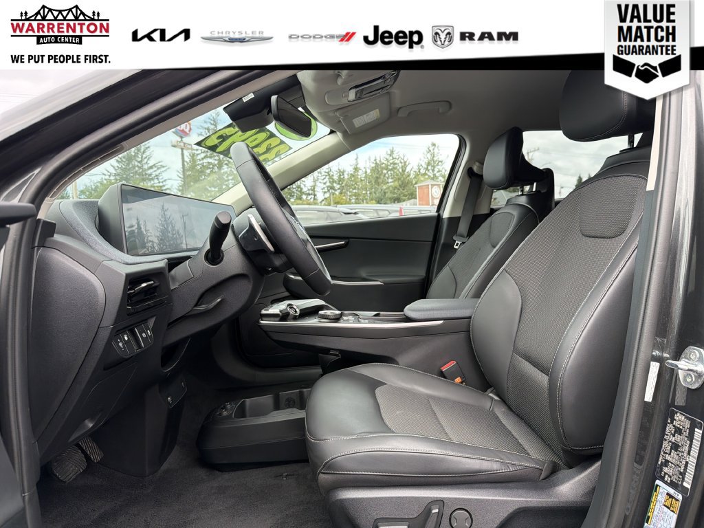 Used 2024 Kia EV6 Light AWD/4WD image 12