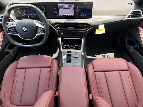 Used 2026 BMW 330i Sedan w/ Premium Package RWD image 3