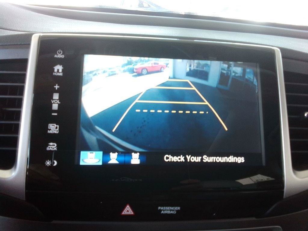Used 2017 Honda Pilot EX-L image 10
