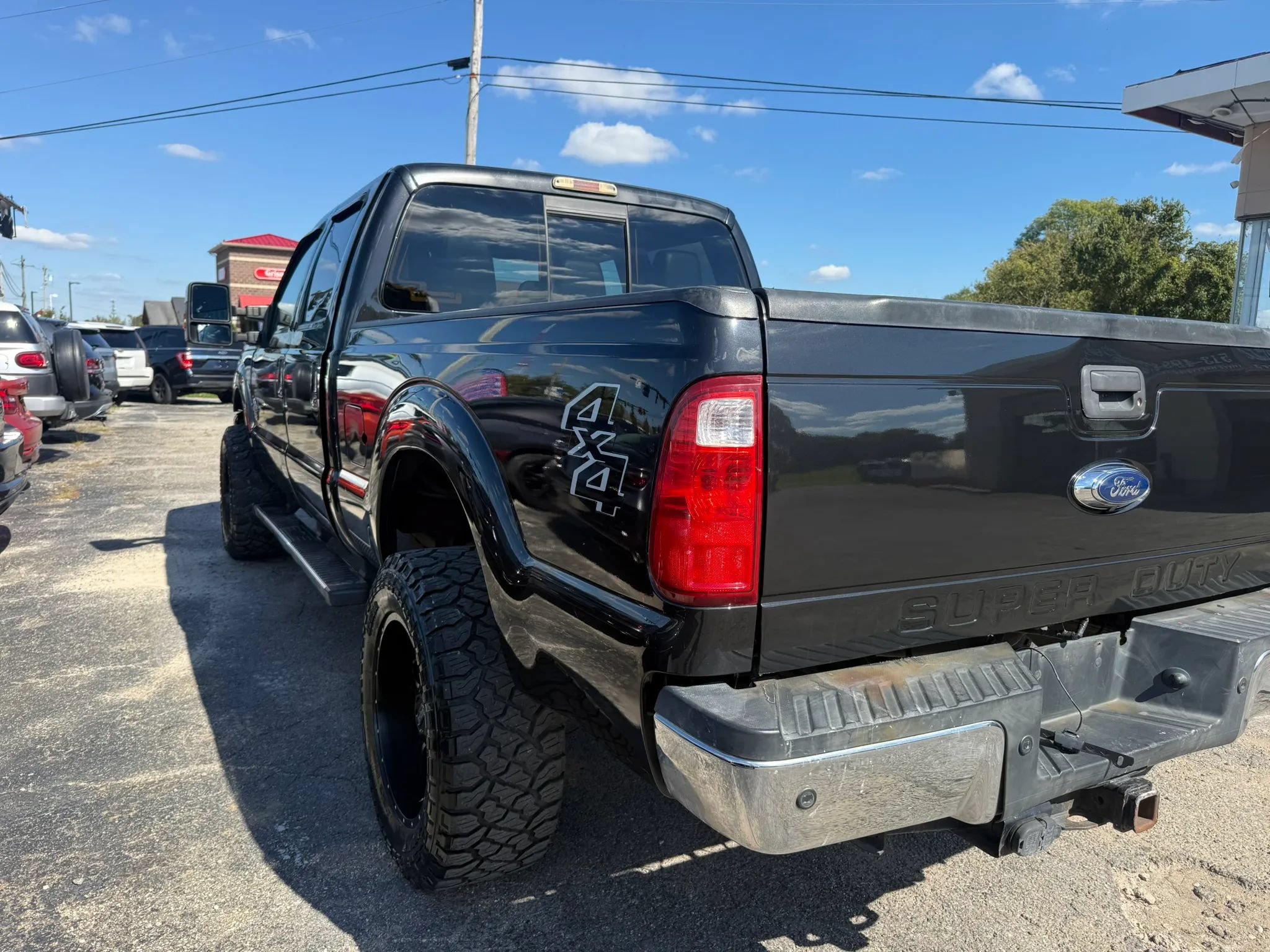Used 2014 Ford F350 Lariat w/ Chrome Package AWD/4WD image 4