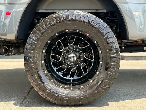 Used 2024 Ford F350 Platinum AWD/4WD image 14