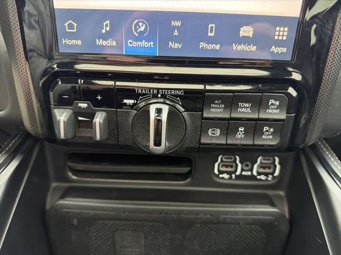 Used 2023 RAM 2500 Limited image 46