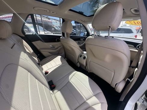 Used 2017 Mercedes-Benz GLC 300 image 28