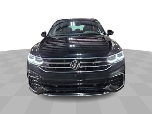 Used 2024 Volkswagen Tiguan SEL R-Line AWD/4WD image 3
