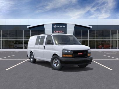 New 2026 GMC Savana 2500
