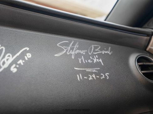 Used 2010 Chevrolet Camaro SS image 33