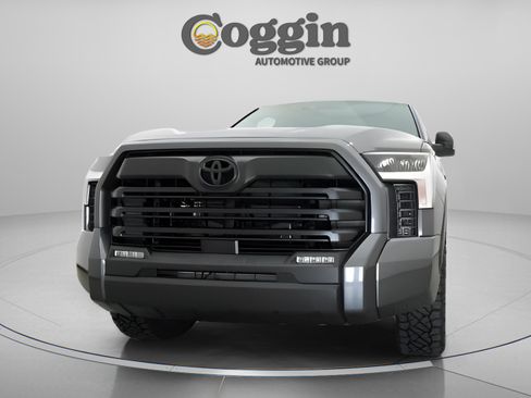 New 2026 Toyota Tundra SR5 AWD/4WD image 32