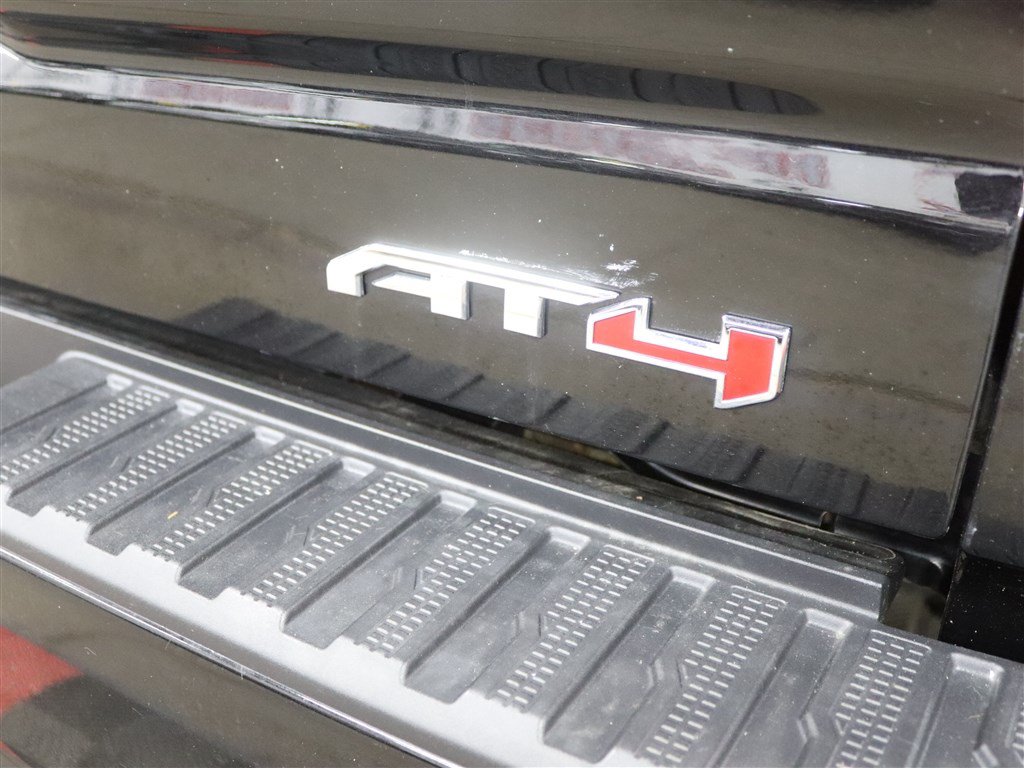 Used 2021 GMC Sierra 1500 AT4 w/ AT4 Value Package AWD/4WD image 10