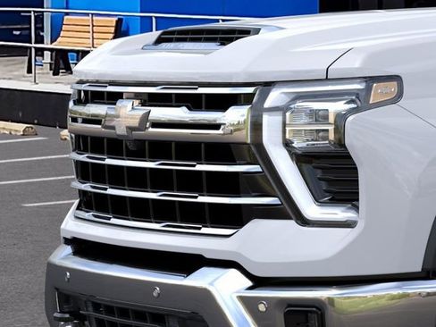 New 2026 Chevrolet Silverado 3500 LTZ w/ LTZ Texas Edition AWD/4WD image 13