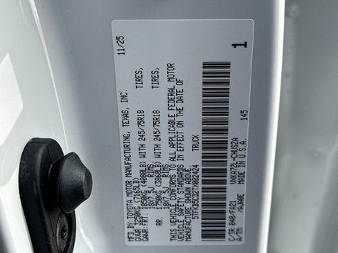 New 2026 Toyota Tundra SR image 34