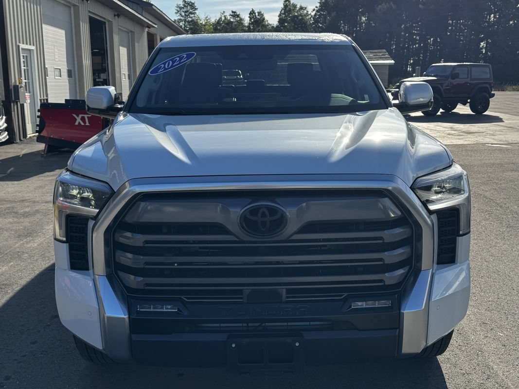 Used 2022 Toyota Tundra Limited AWD/4WD image 9