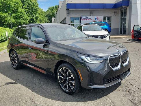 Used 2025 BMW X3 xDrive30i w/ Premium Package AWD/4WD image 4