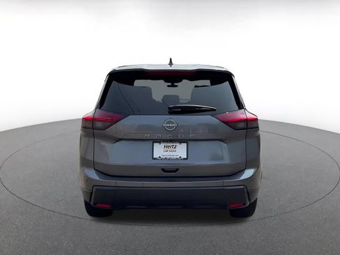 Used 2026 Nissan Rogue SV FWD image 14