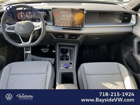 New 2026 Volkswagen Tiguan SE R-Line image 14