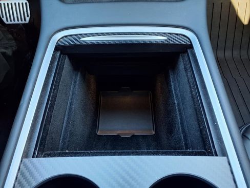 Used 2023 Tesla Model Y Long Range image 12