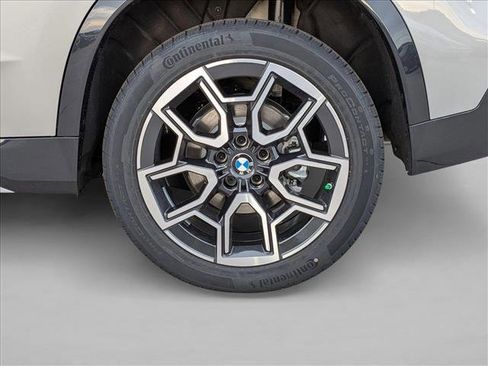 New 2026 BMW X1 xDrive28i w/ Technology Package image 10