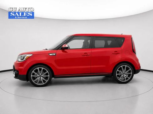 Used 2019 Kia Soul ! w/ Technology Package FWD image 4