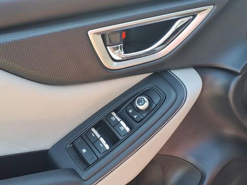 Used 2023 Subaru Forester Limited image 4