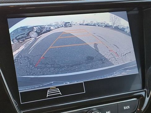 Used 2022 Chevrolet TrailBlazer LT w/ Convenience Package image 22