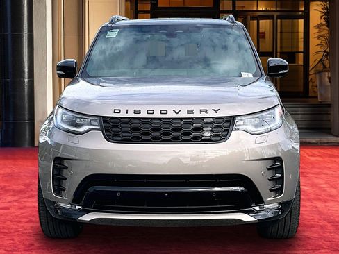 New 2026 Land Rover Discovery Dynamic SE AWD/4WD image 3